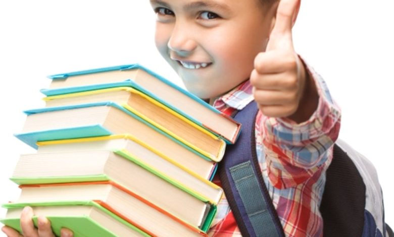 الاطفال في الدراسه