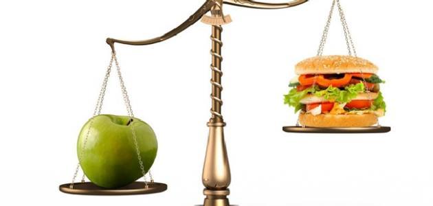 تناول الكميات المناسبة من البروتين والكربوهيدرات