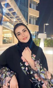 ارقام بنات واتساب اماراتيه..للجادين 40 رقم بالاسم والعمر والمهنه