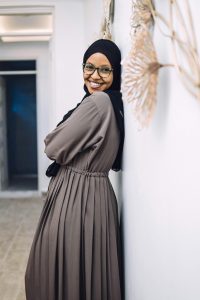 إلى المقبلين على الزواج — تجنّبوا هذه الأخطاء في جلسة التعارف المقبلين على الزواج