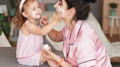 هل ينفع أعمل تنظيف بشرة وأنا حامل؟