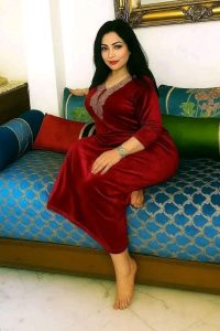 عايز أرقام بنات تكلمها على الواتس